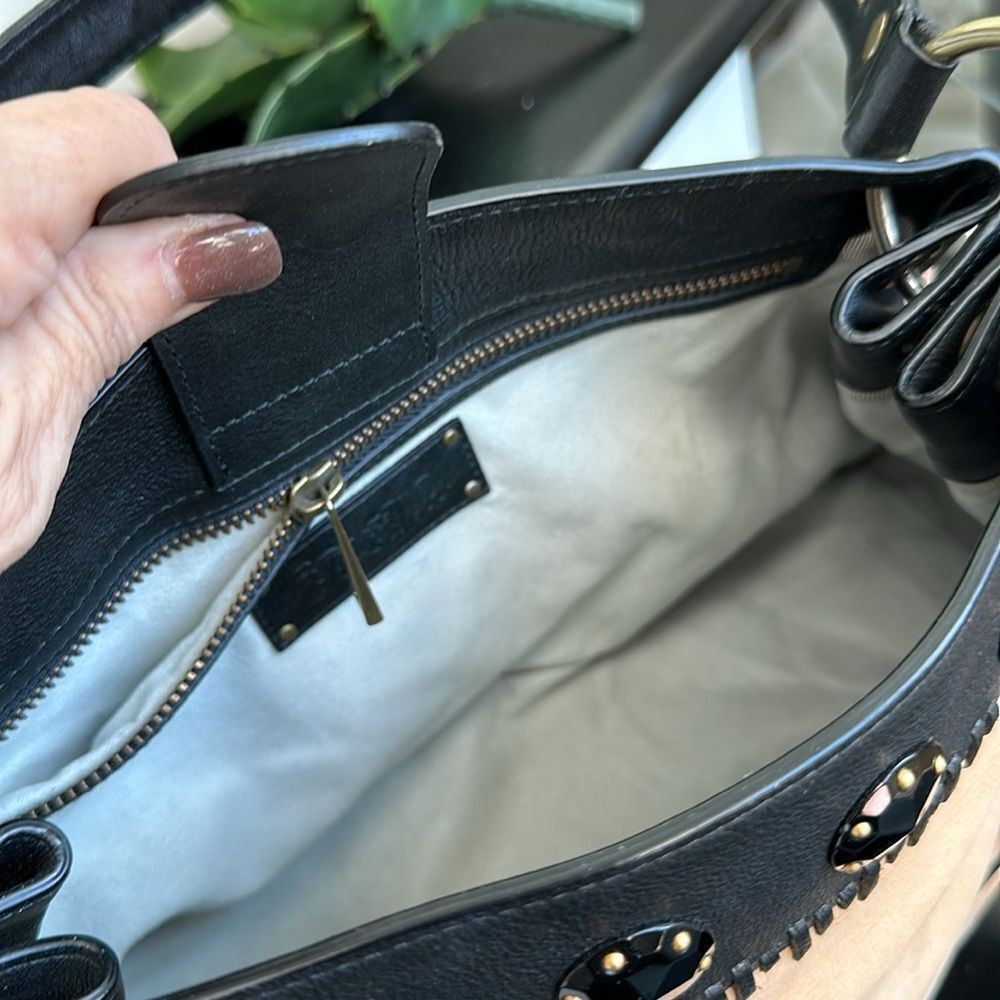 Tre Vero Black and Tan Women's Bag - Picture 11 of 13